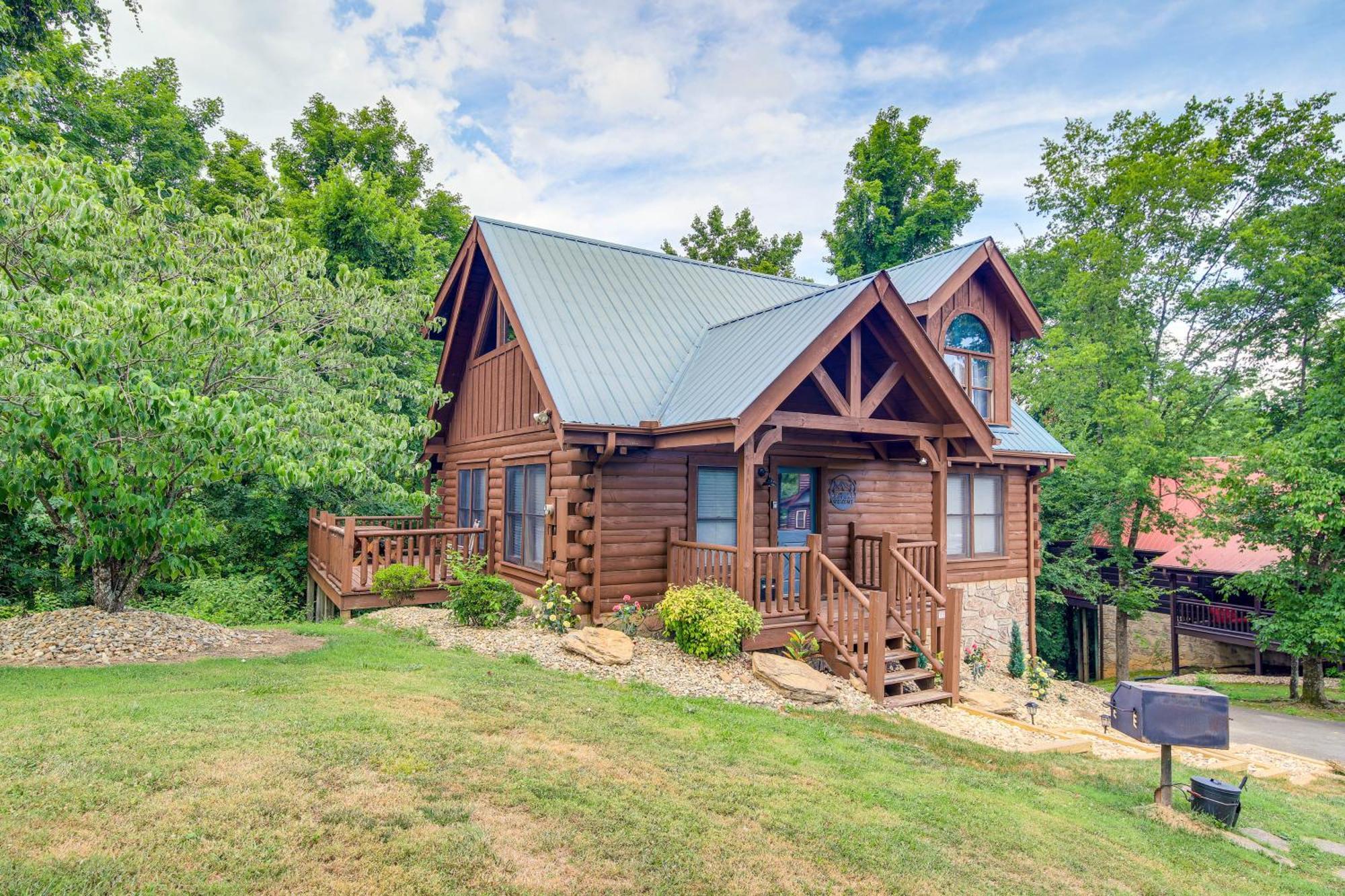 Pigeon Forge Cabin Premier Location And Hot Tub Eksteriør bilde