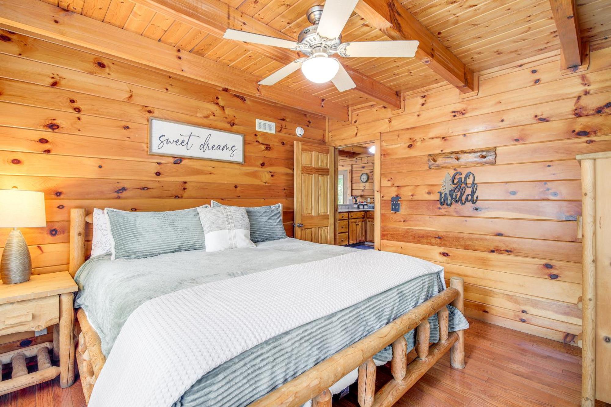 Pigeon Forge Cabin Premier Location And Hot Tub Eksteriør bilde