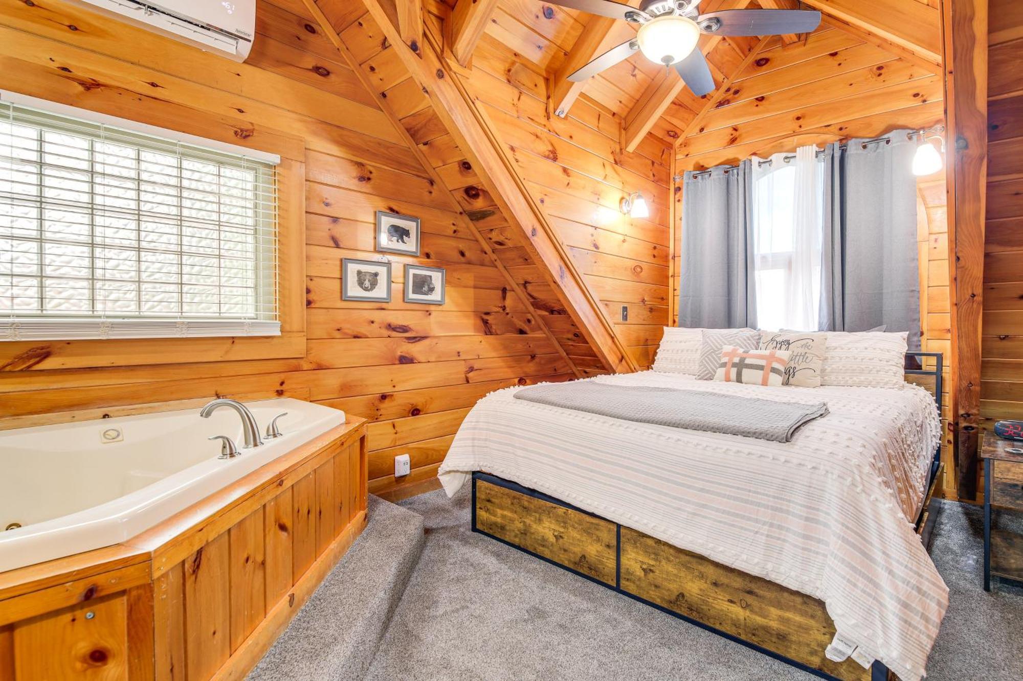 Pigeon Forge Cabin Premier Location And Hot Tub Eksteriør bilde