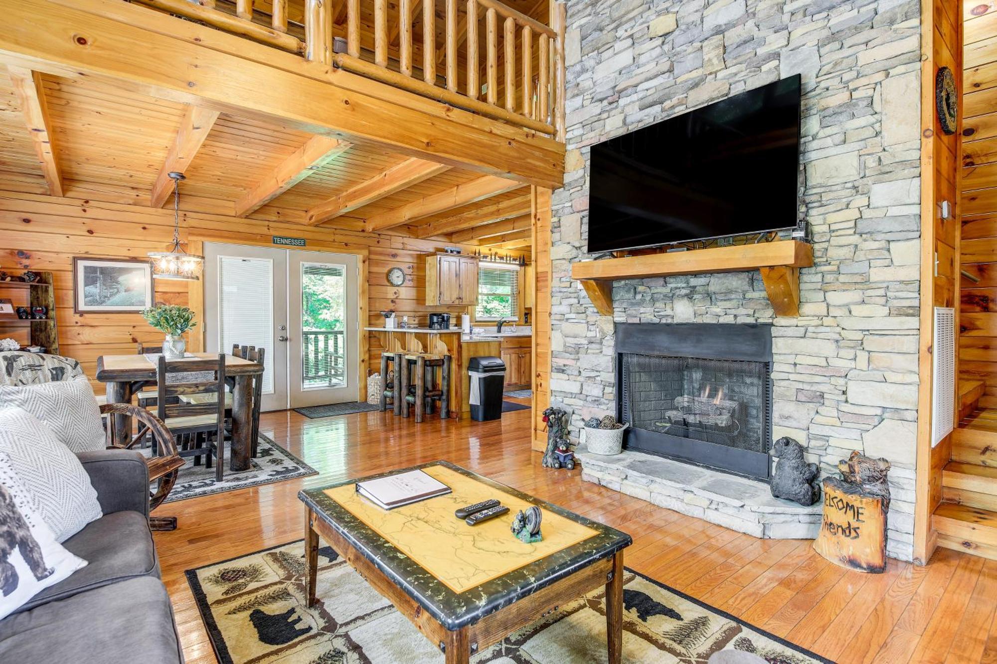 Pigeon Forge Cabin Premier Location And Hot Tub Eksteriør bilde