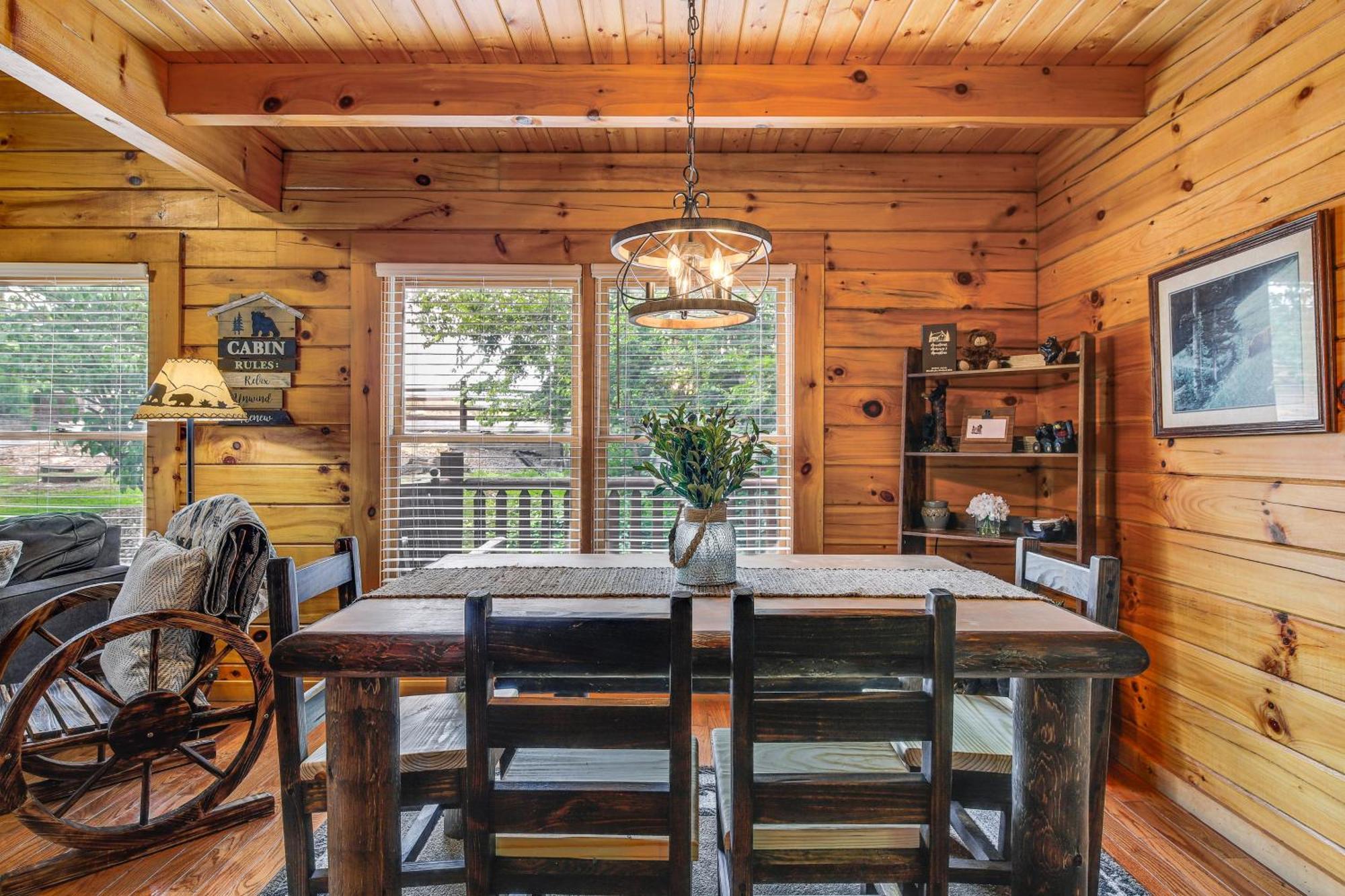 Pigeon Forge Cabin Premier Location And Hot Tub Eksteriør bilde